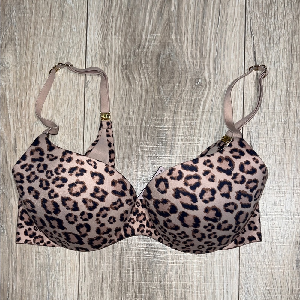 Victoria’s Secret incredible Lined dummy Leopard Print T-Shirt‎ Bra - Nude Pink